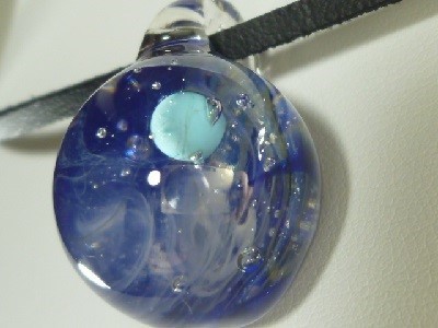 宇宙ガラス、惑星NO.9（星雲、星、ガラス、ペンダント）