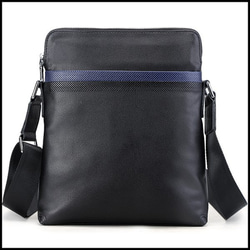 メンズ ショルダーバッグ 本革 パッファローレザー 水牛革 iPad対応 黒