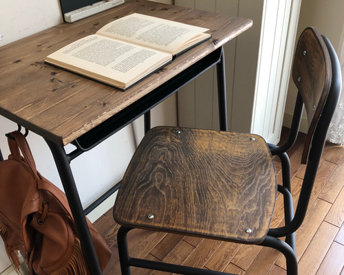 男前な学校机＆椅子セット（ブラック） 机・デスク 木工家具のGWL