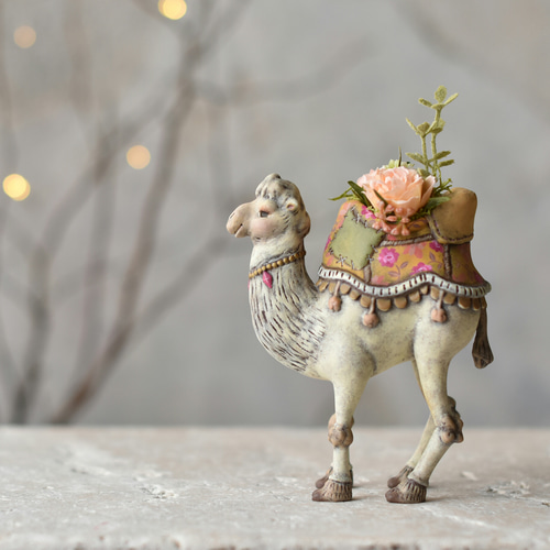 ラクダさん ～WHITE〜 立体・オブジェ Echidna Aya 通販 4715620