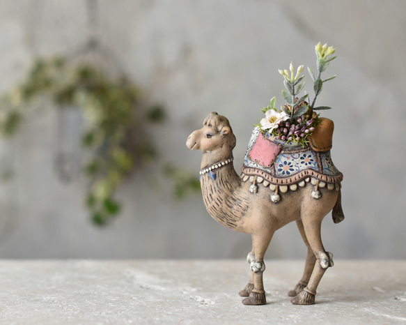 ラクダさん ～white〜 立体・オブジェ Echidna Aya 通販 4715656