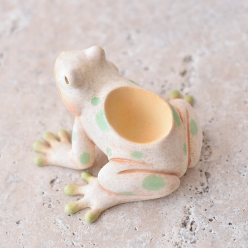 カエルさん（水玉）White 立体・オブジェ Echidna Aya 通販 5539757