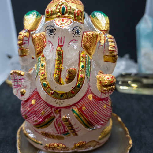 マニカラン水晶のガネーシャ様 透明感あり その他置物 sora 通販  