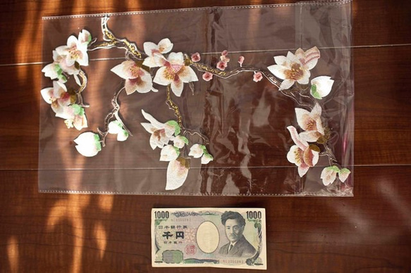 刺繍ワッペン　アイロンパッチ　ハンドメイド　玉蘭　お花　超ビッグ 2枚目の画像