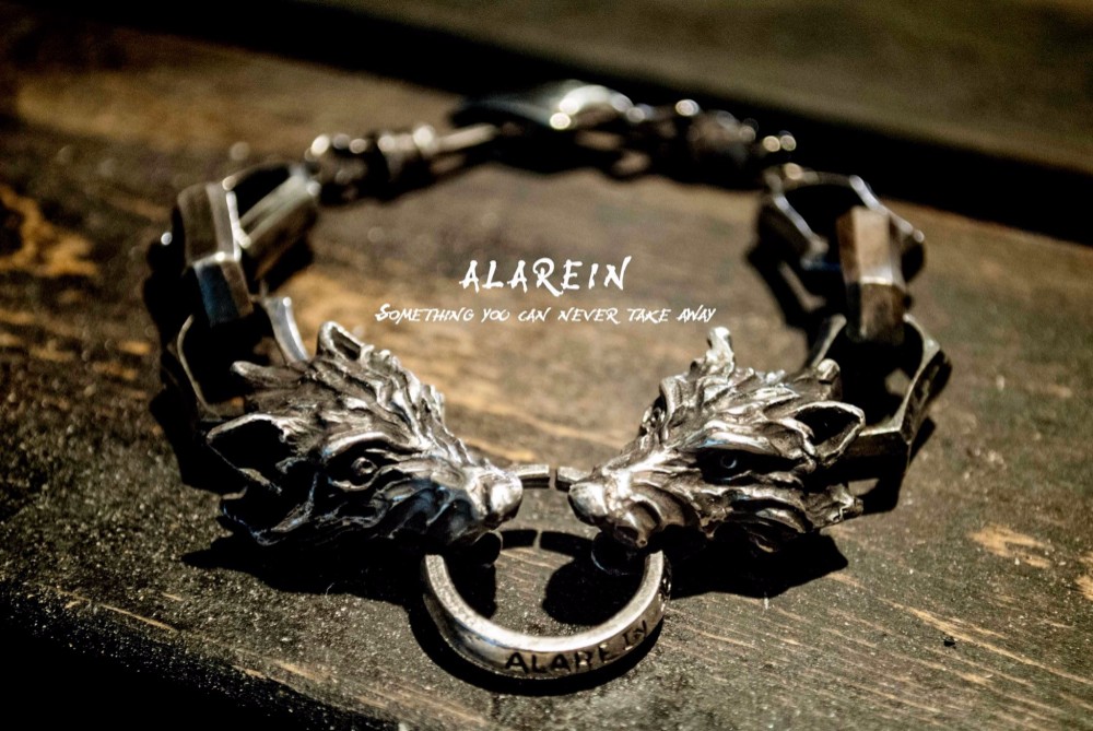 | Alarein |手作りのシルバー|仮面ライダーシリーズ|ブレスレット|ウルフを閉じ込められました