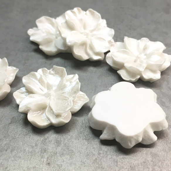 ６pcs★ white flower cabochon（ フラワーカボション） 2枚目の画像