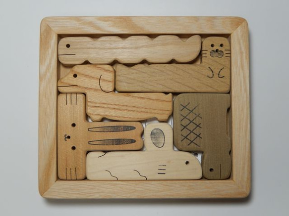 【木製玩具】動物ハーフペントミノ パズル 1枚目の画像