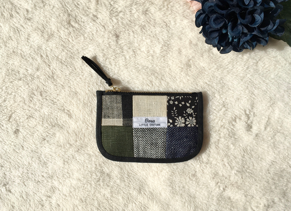 ミニポーチ＊大人リネンパッチワーク 1枚目の画像