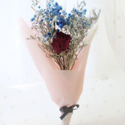 クッキーアイランドロマンチックなバラの古典的な花束、赤いバラの星空の古典的な花の贈り物 1枚目の画像