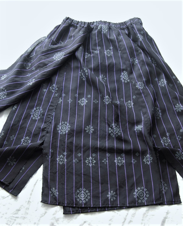 夏大島　縞と華紋のセットアップ　着物リメイク 8枚目の画像
