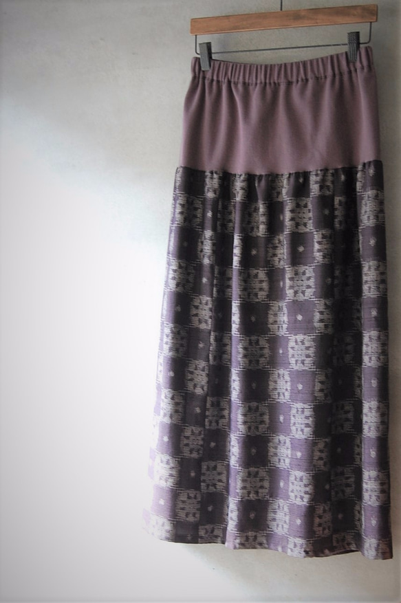丸紋紬のギャザースカート　着物リメイク 2枚目の画像
