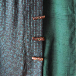 泥大島のラップ風スカート（緑）　着物リメイク 3枚目の画像