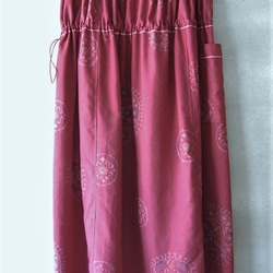 丸紋紅紬のギャザースカート　着物リメイク 7枚目の画像