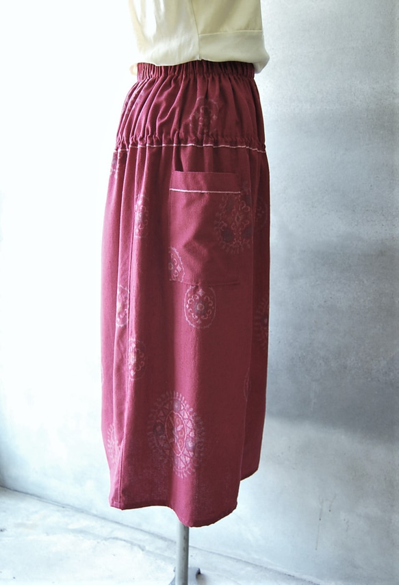 丸紋紅紬のギャザースカート　着物リメイク 8枚目の画像
