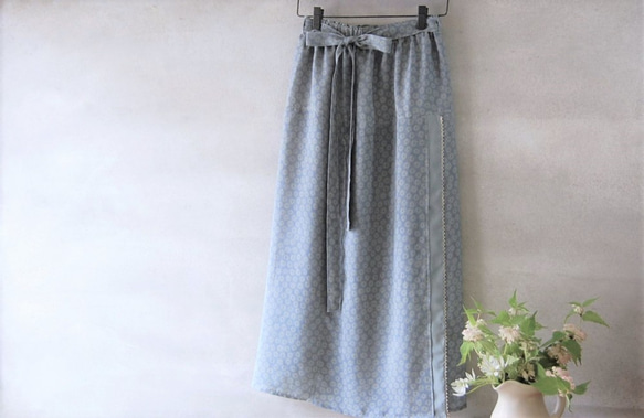 小菊のラップ風スカート　着物リメイク 2枚目の画像