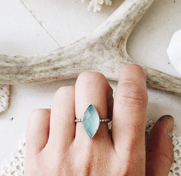 SV925】マーキーズカルセドニーのリング 指輪・リング Lulua 通販