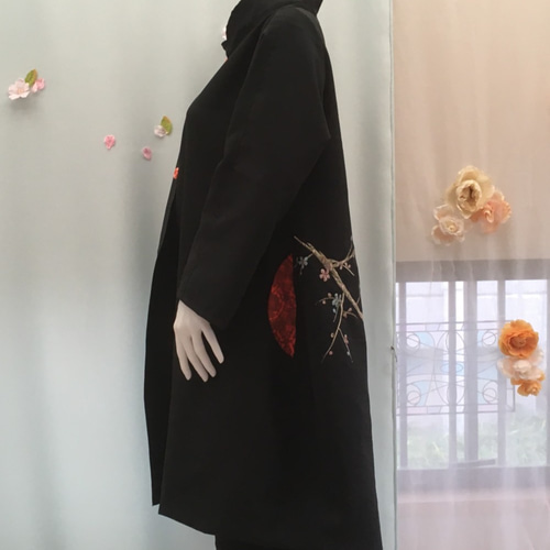 黒のジャケットコート 着物リメイク 絵羽織から コート K.S 通販