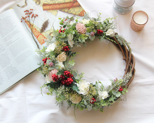 ★クリステル★三日月リース★クリスマスリース★フラワーリース★ムーンリース キラキラ光る三日月クリスマスリース リース ika ika 通販 8135383