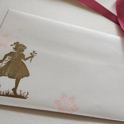 *春色* お花摘みの女の子Card / お誕生日・サンキューカード・卒入学お祝いカード 6枚目の画像