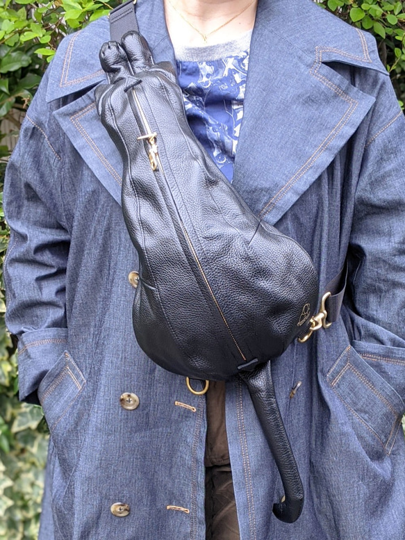 CHIGRACCI　新作　NEW Ture-tette 「猫バッグ」黒　リアルな猫型バッグ　本革　日本製 tette 牛革