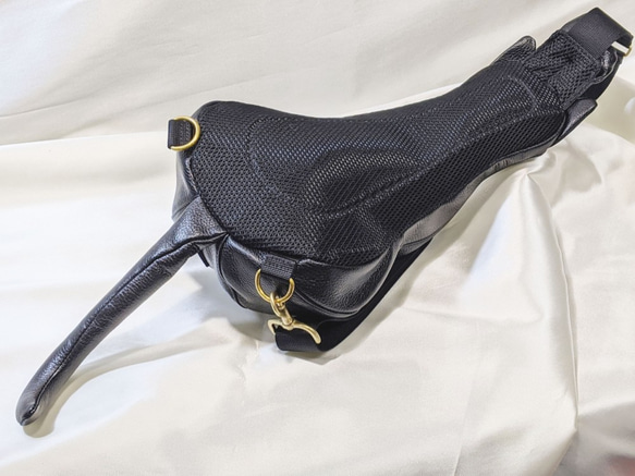 CHIGRACCI　新作　NEW Ture-tette 「猫バッグ」黒　リアルな猫型バッグ　本革　日本製 tette 牛革