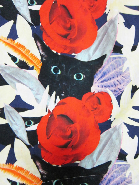 CHIGRACCI“Nyaroha襯衫”貓圖案阿羅哈襯衫黑貓和玫瑰圖案 第5張的照片