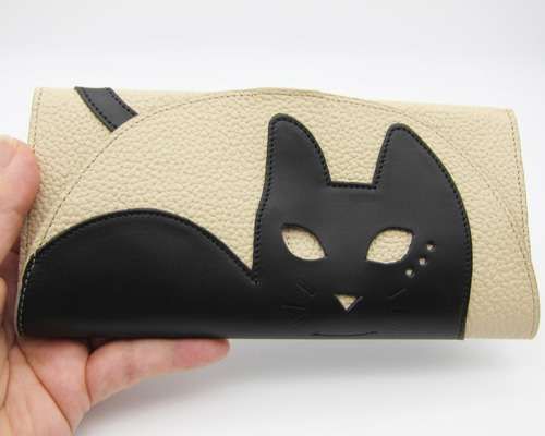 石田 猫とドクロデザインのレザー財布 0_f376ff60a3c68110eeed6f23378f