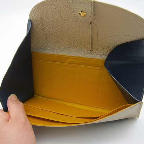 CHIGRACCI 猫デザイン長財布 「ニャレット 」ベージュ×ブラック 本革