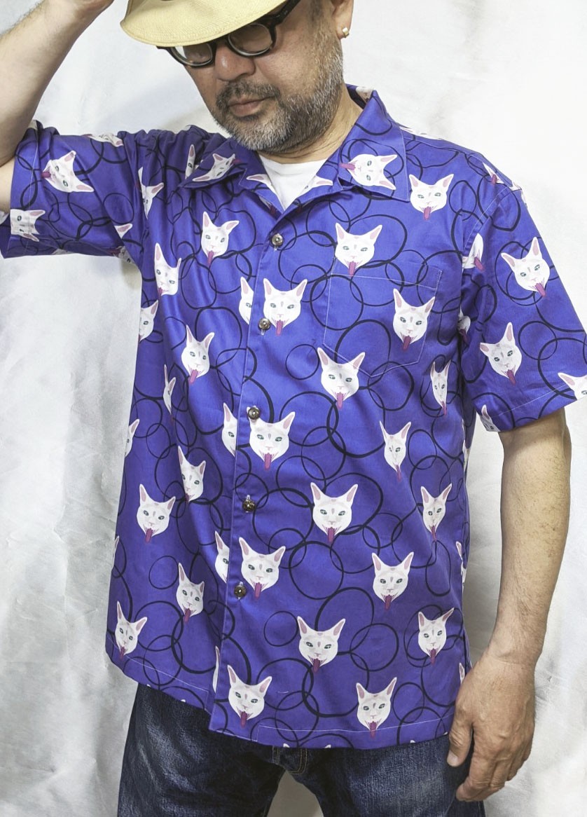 CHIGRACCI「 ニャロハシャツ 」猫柄アロハシャツ 　オリジナルプリント　白猫ベエー柄