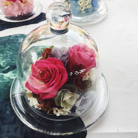 永生玫瑰玻璃花盅（大） 第1張的照片