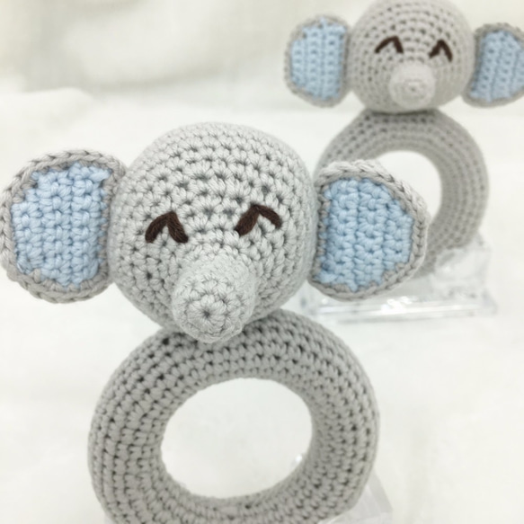 灰色小象鉤織手搖玩具 Crochet rattles - Elephant Grey 第2張的照片