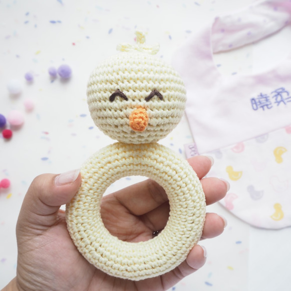 小雞鉤織手搖玩具 Crochet rattles - Hen 第1張的照片