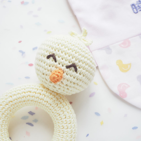 小雞鉤織手搖玩具 Crochet rattles - Hen 第2張的照片