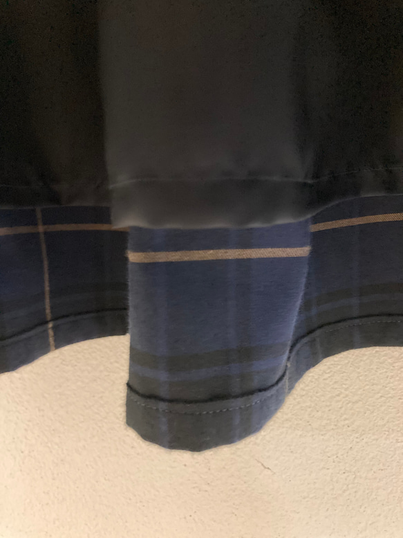 起毛コットンのチェックのギャザースカート(ネイビー) 5枚目の画像