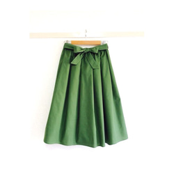 【9/11まで送料無料】グリーンのギャザースカート 1枚目の画像