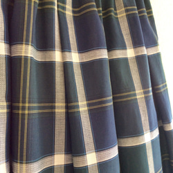 《9/3まで送料無料》綿ローンのタータンチェックのギャザースカート(ネイビー) 3枚目の画像