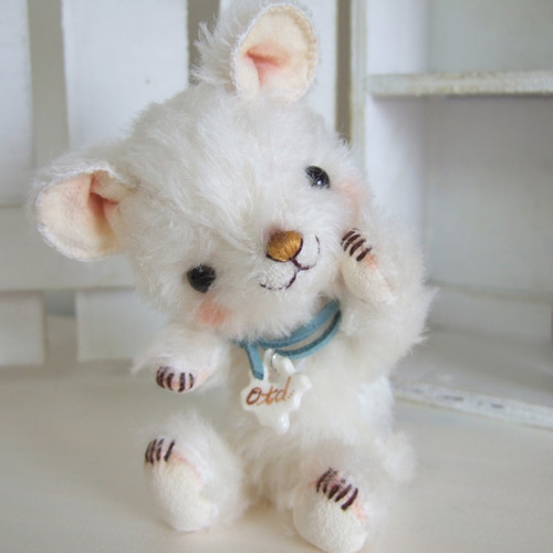 ねずみ　ハンドメイド　テディベア　作家様作品 ねずみ ハンドメイド テディベア 作家様作品 - メルカリ