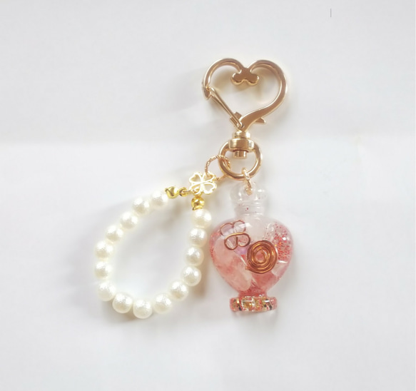 香水瓶のオルゴナイトキーホルダー キーホルダー blue star 通販