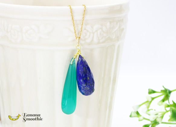 まるでおとぎ話の世界へ グリーンオニキス × ラピスラズリ 細長ドロップ 14kgfネックレス 7枚目の画像