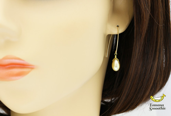 耳元から輝きを シャンパンゴールド 淡水パール 14kgf Vシェイプピアス 5枚目の画像