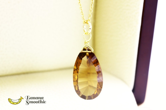 大胆な大粒サイズ 宝石質 ビアクォーツ コンケーブカット 14kgfネックレス 4月誕生石 3枚目の画像