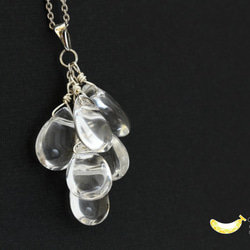 ぶどうのように♡ 水晶(クリスタル) ペアシェイプ プレーン silver925ネックレス 4月誕生石 4枚目の画像