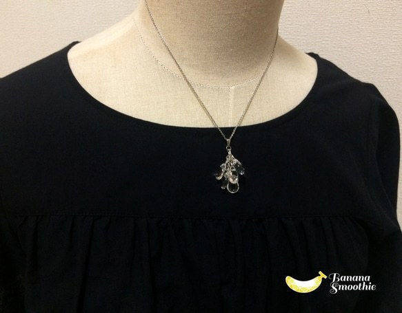 ぶどうのように♡ 水晶(クリスタル) ペアシェイプ プレーン silver925ネックレス 4月誕生石 7枚目の画像