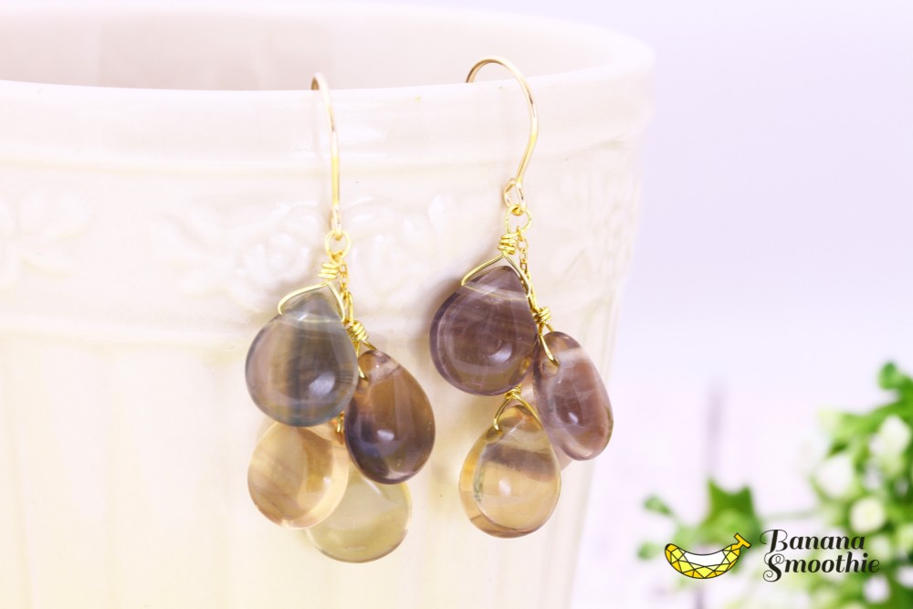 秋色で大人素敵に マルチカラーフローライト プレーン 14kgf ゴージャスピアス 4,800円