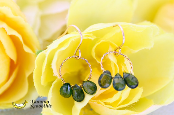 幸せを永遠に グリーンアパタイト 小粒ペアシェイプ 14kgf デザインピアス 5枚目の画像