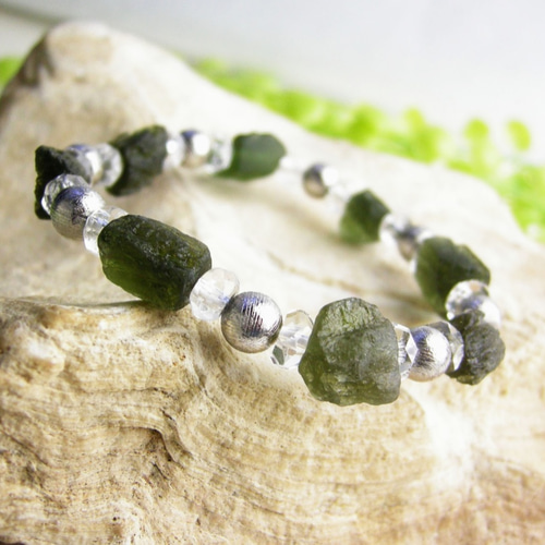 ギベオンブレスレット モルダーバイト付き