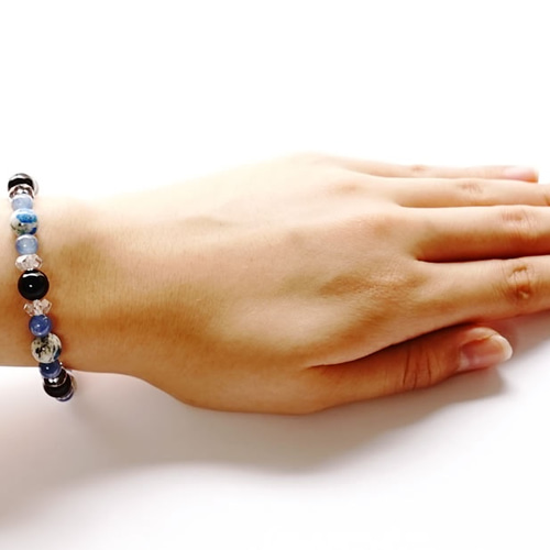 直感力を研ぎ澄まし、自分の道を切り開く！K2ブルー（K2