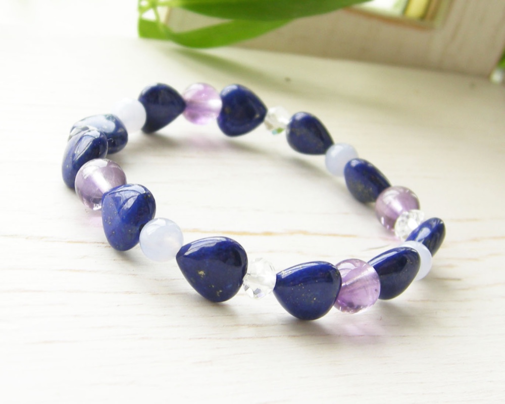 癒されながら幸運を呼び込む！高品質 ハート型のラピスラズリ・アメジスト・ブルーレース・水晶 ブレスレット 天然石