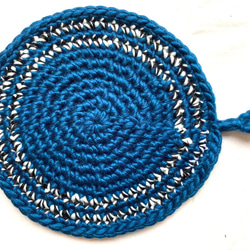 手編み鍋敷き　紺色 2枚目の画像