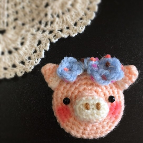 ハンドメイド マグネット 磁石 ぶたちゃん リボンつけた可愛い